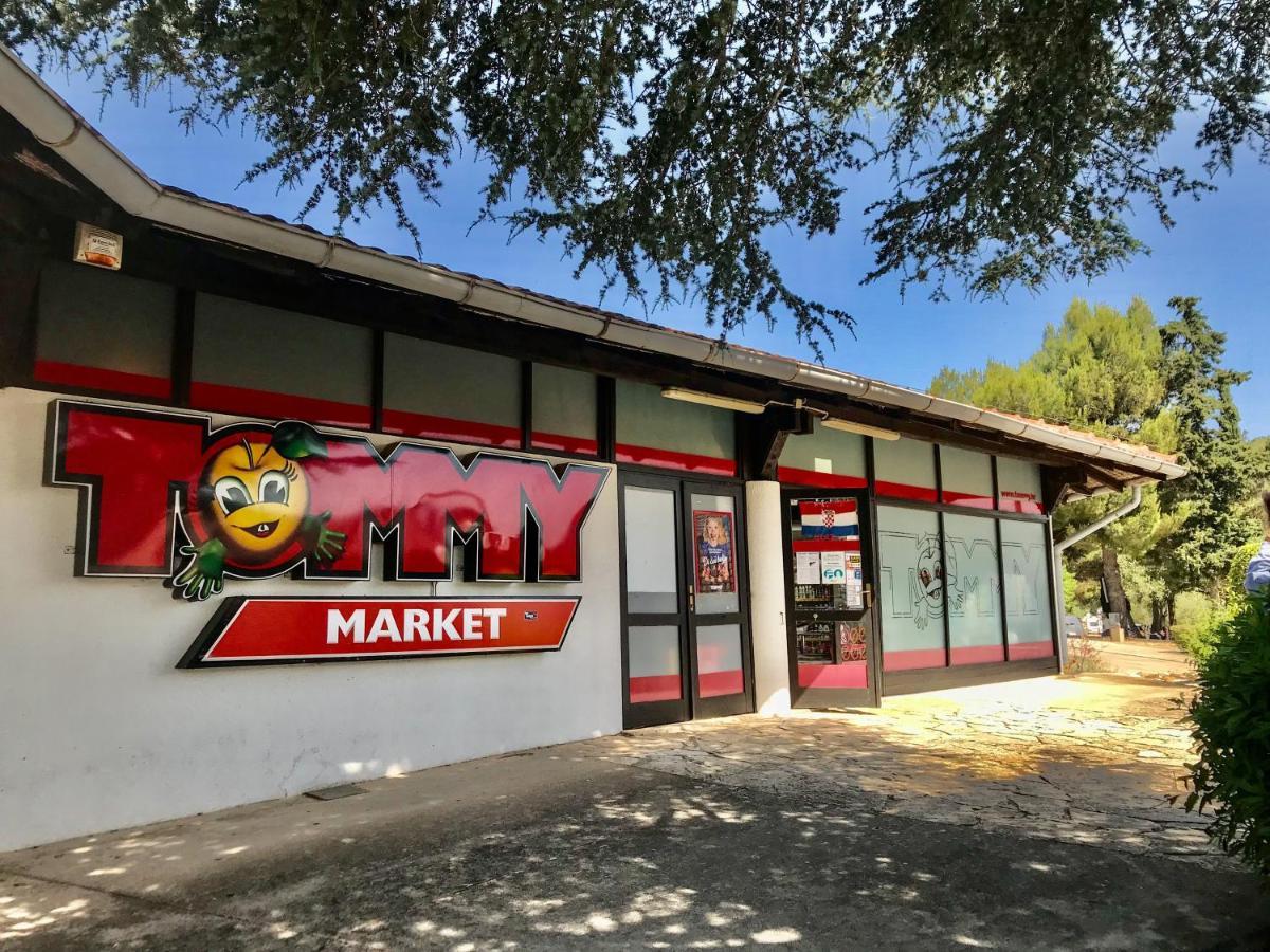M&L Mobile Home Jezera Dış mekan fotoğraf
