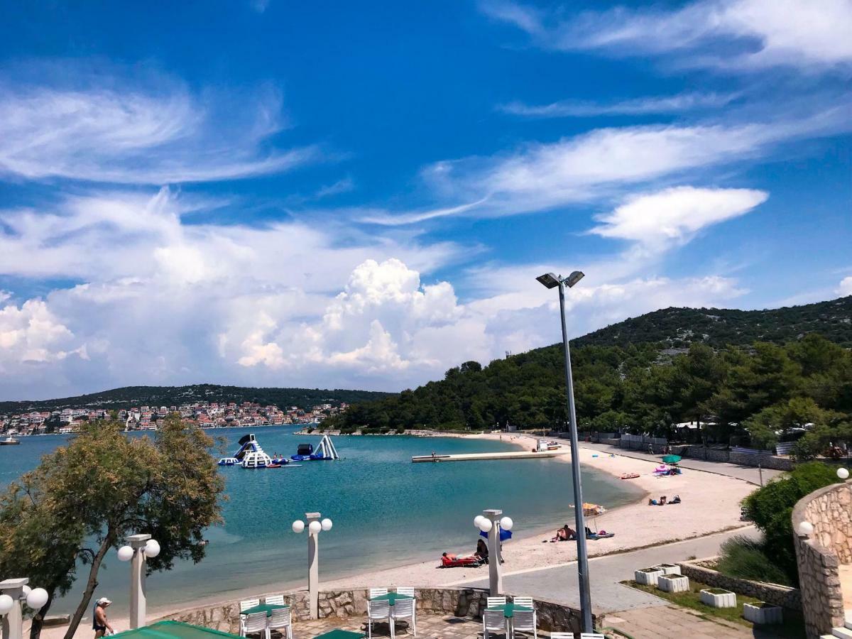 M&L Mobile Home Jezera Dış mekan fotoğraf